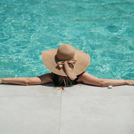 לינה וארוחת בוקר Ostria View Suites Mykonos