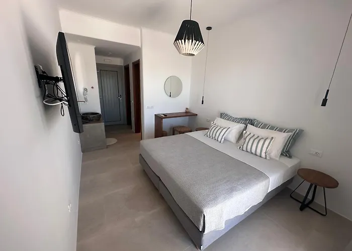 Ostria View Suites Mykonos