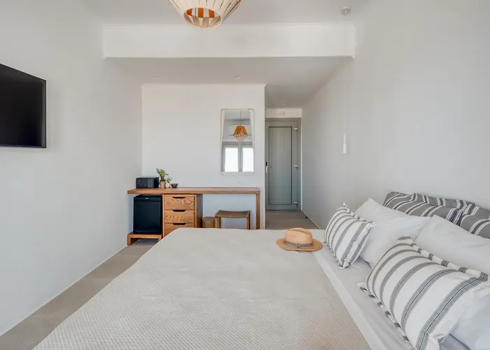 ベッド・アンド・ブレックファスト Ostria View Mykonos 4*